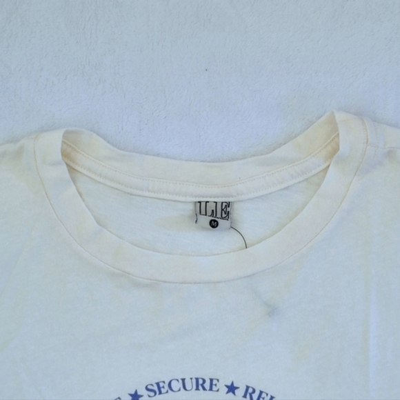 LE life elsewhere Taurus♉ Zodiac Tee👕 - Picture 4 of 12